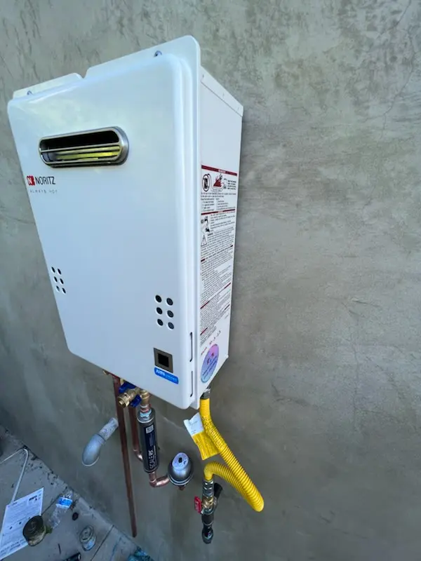 Tankless water heater installation for Sunset Lakes homes